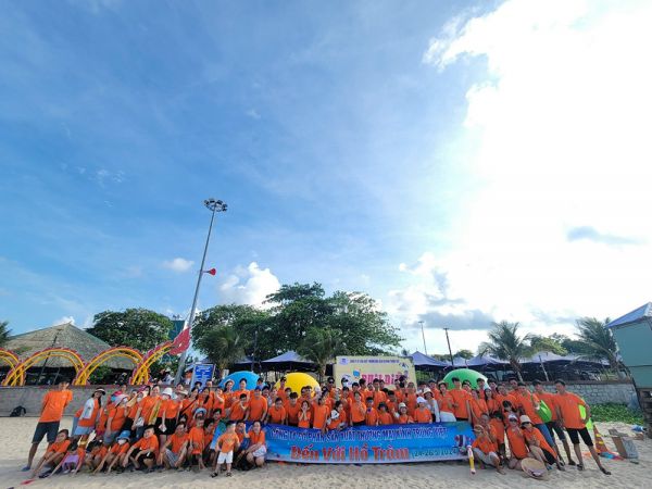 Travel to Ho Tram 2024